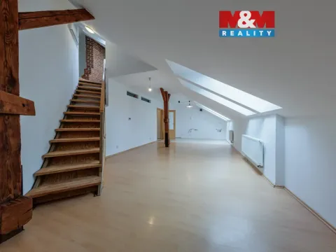 Prodej bytu 2+kk, Plzeň - Jižní Předměstí, Klatovská třída, 66 m2