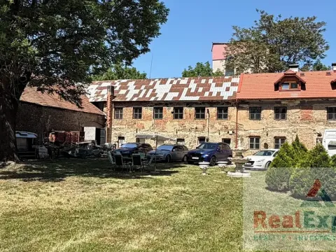 Prodej rodinného domu, Praha - Záběhlice, K prádelně, 950 m2