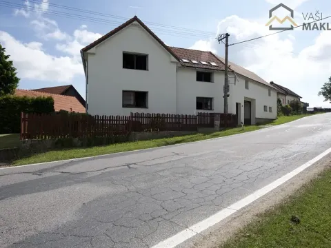 Prodej bytu 4+1, Vlkanov, 250 m2