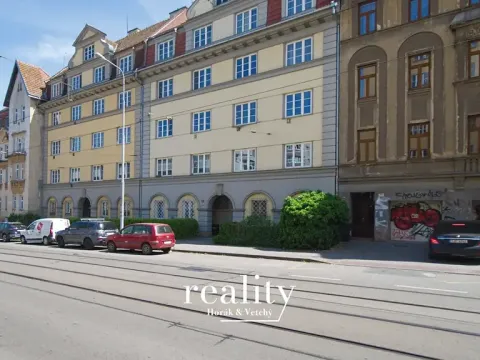 Pronájem bytu 3+1, Brno, Merhautova, 80 m2