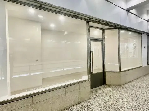 Pronájem obchodního prostoru, Brno, Poštovská, 32 m2