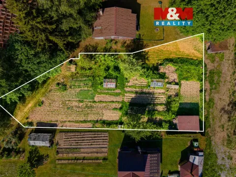 Prodej zahrady, Velhartice, 841 m2