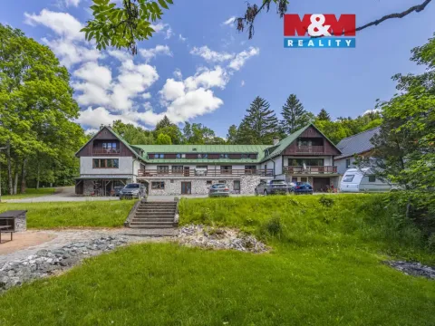 Prodej ubytování, Deštné v Orlických horách, 1200 m2