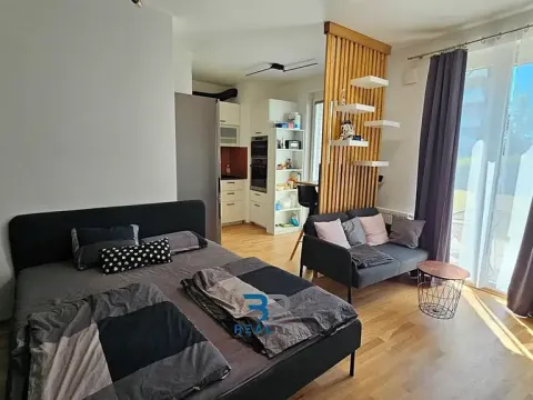Pronájem bytu 1+kk, Praha - Hlubočepy, Novotného, 26 m2