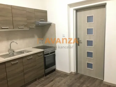 Pronájem bytu 2+kk, Děčín, 36 m2