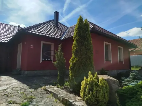 Pronájem rodinného domu, Lipí, 140 m2