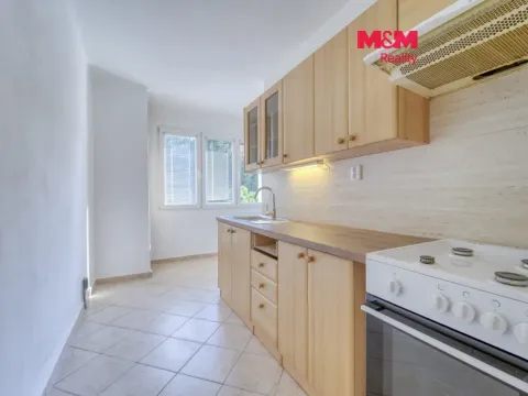 Pronájem bytu 2+1, Plzeň - Doubravka, Smrková, 56 m2