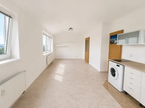 Pronájem bytu 1+kk, Praha - Prosek, Litoměřická, 28 m2