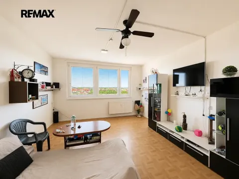 Prodej bytu 3+1, Břeclav, Na Valtické, 71 m2