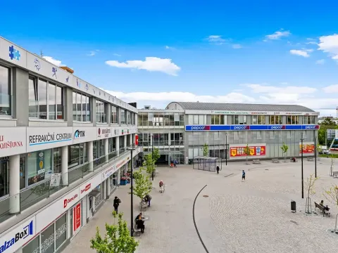 Pronájem obchodního prostoru, Praha - Hloubětín, Poděbradská, 197 m2