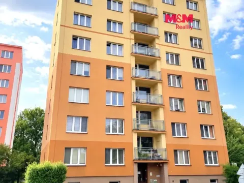 Prodej bytu 3+1, Louny, Kpt. Nálepky, 59 m2