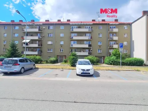 Prodej bytu 2+1, Hradec Králové, Ladova, 60 m2