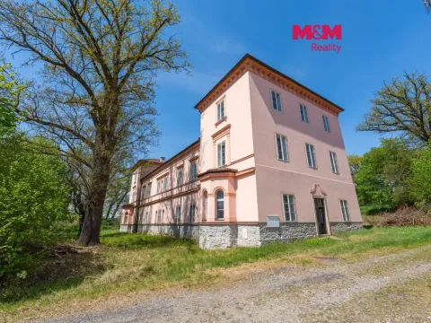 Prodej historického objektu, Dírná - Lžín, 963 m2