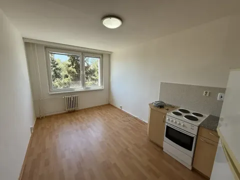Pronájem bytu 2+kk, Praha - Černý Most, Bryksova, 43 m2