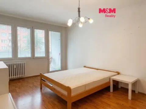Prodej bytu 2+1, Praha - Kamýk, Zárubova, 61 m2