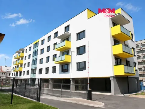Pronájem bytu 1+kk, Pardubice - Zelené Předměstí, Bratranců Veverkových, 33 m2