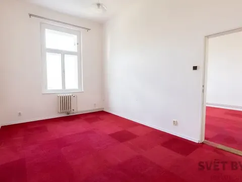 Pronájem bytu 2+1, Praha - Žižkov, náměstí Barikád, 60 m2