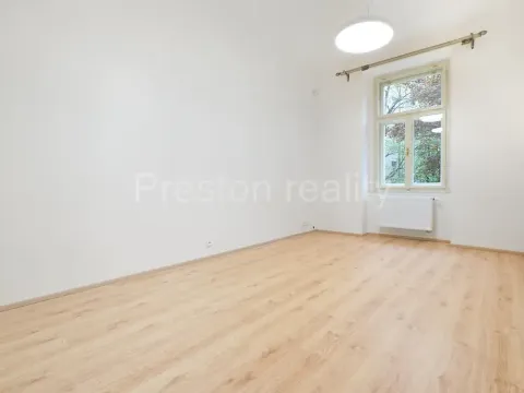 Pronájem kanceláře, Praha - Vršovice, Moskevská, 37 m2