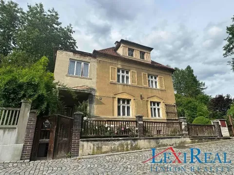 Prodej rodinného domu, Benešov nad Ploučnicí, Komenského, 160 m2
