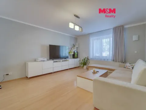 Prodej rodinného domu, Hřebeč, nám. Draha, 150 m2