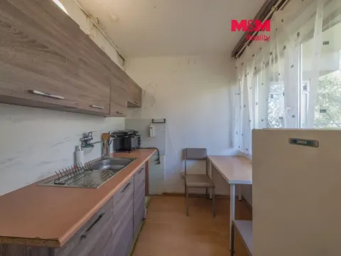 Prodej bytu 1+1, Karviná - Hranice, Bratr. Veverkových, 26 m2