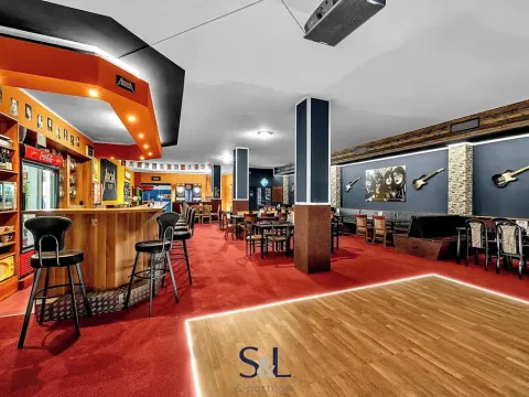 Pronájem restaurace, Česká Lípa, Jindřicha z Lipé, 290 m2