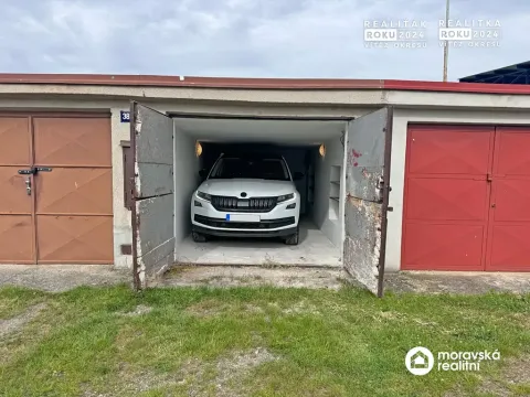 Prodej garáže, Ivančice, 15 m2