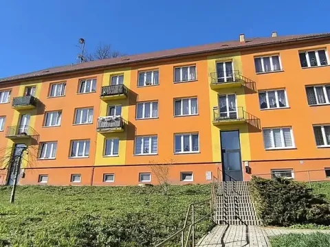 Prodej bytu 2+1, Hranice, Masarykovo nám., 59 m2