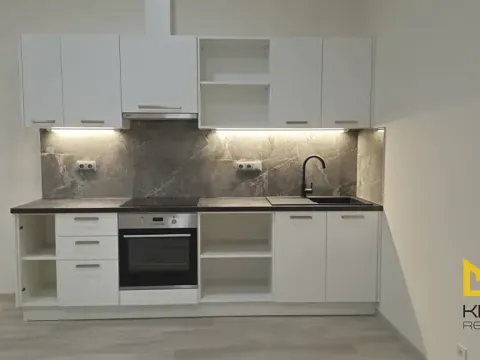 Pronájem bytu 2+kk, Praha - Smíchov, Nádražní, 64 m2
