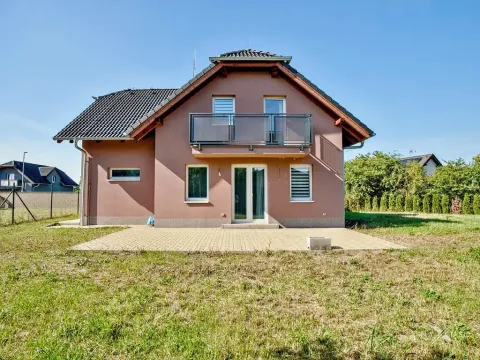 Pronájem rodinného domu, Postřižín, Datlová, 137 m2