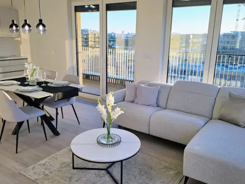 Pronájem bytu 2+kk, Praha - Hloubětín, Poděbradská, 67 m2
