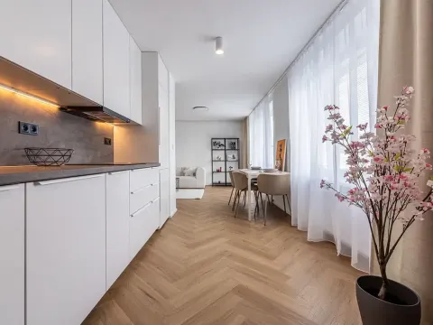 Prodej bytu 3+kk, Poděbrady, Kozinova, 88 m2