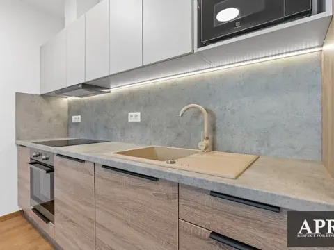 Pronájem bytu 2+1, Strážnice, náměstí Svobody, 58 m2