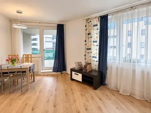 Pronájem bytu 3+kk, Praha - Střížkov, Makedonská, 82 m2