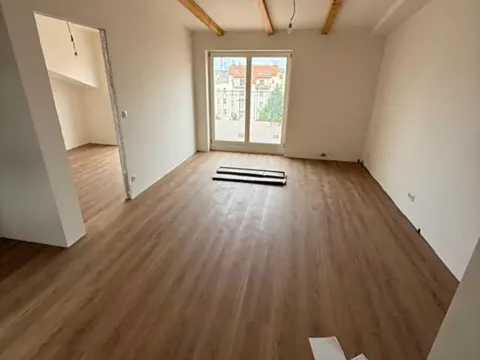 Pronájem atypického bytu, Praha - Vinohrady, 145 m2