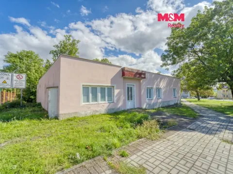 Prodej obchodního prostoru, Dubí, 202 m2
