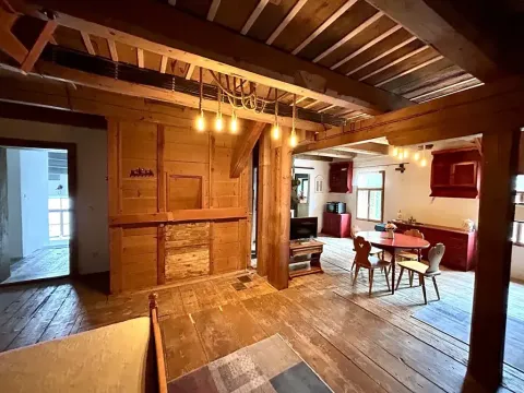 Prodej apartmánu, Líšnice, 300 m2