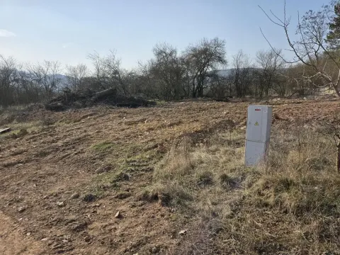 Prodej pozemku, Lomnička, 1685 m2