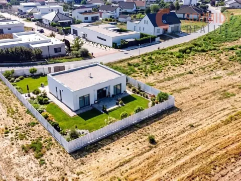 Prodej pozemku pro bydlení, Hrušovany u Brna, Pod Střediskem, 1230 m2