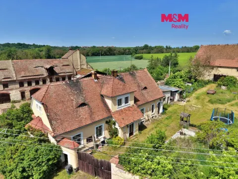 Prodej rodinného domu, Zálužice, 200 m2