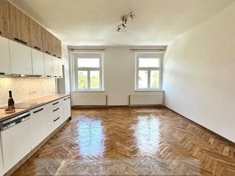 Pronájem bytu 2+kk, Praha - Žižkov, 80 m2