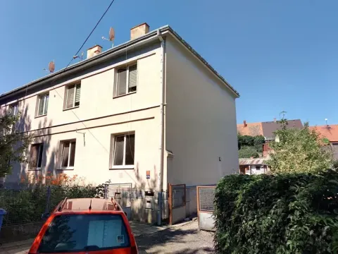 Prodej vícegeneračního domu, Miroslav, Česká, 250 m2