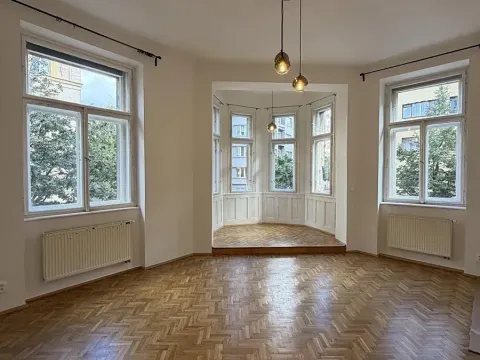 Pronájem bytu 2+1, Praha - Vinohrady, 73 m2