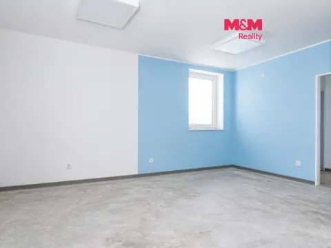 Prodej bytu 2+kk, Milovice, Mírová, 41 m2