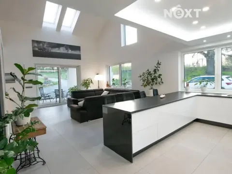 Prodej rodinného domu, Jestřebí, 263 m2