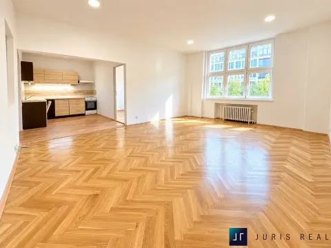 Prodej bytu 3+kk, Praha - Karlín, Pobřežní, 79 m2