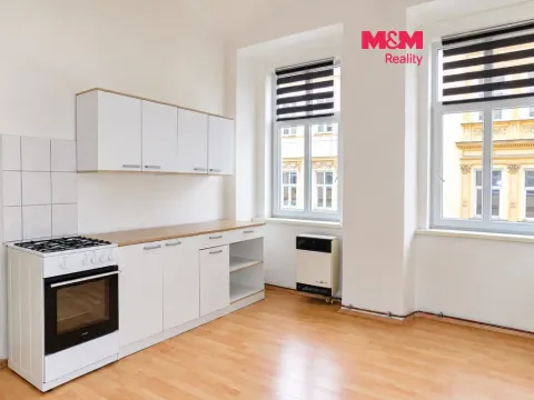 Pronájem bytu 2+1, Teplice, U nádraží, 50 m2