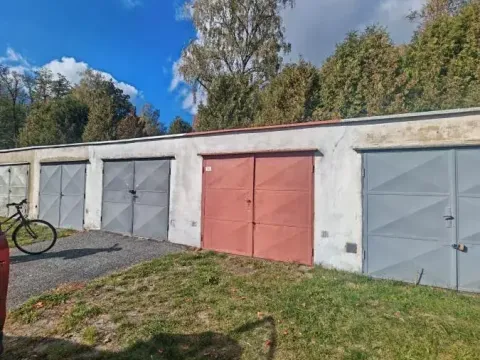 Prodej garáže, Polička, Zákrejsova, 33 m2