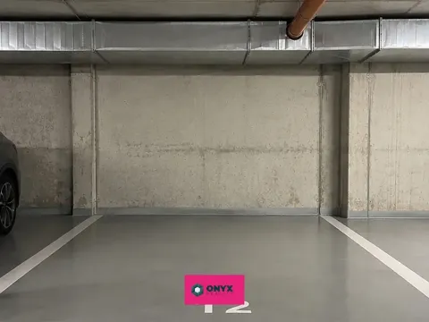 Pronájem garážového stání, Šlapanice, Brněnská, 12 m2