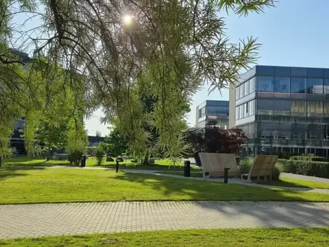 Pronájem kanceláře, Praha, 2540 m2